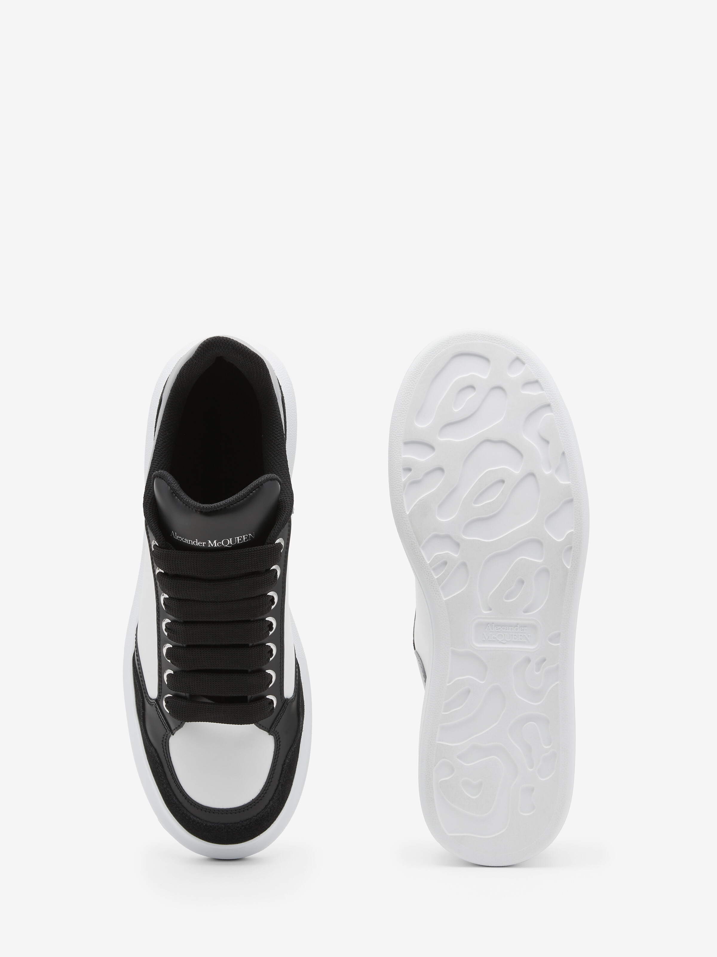 Men's Oversized Sneaker in Black/White/Grey in Calf Leather | Alexander McQueen - image 4