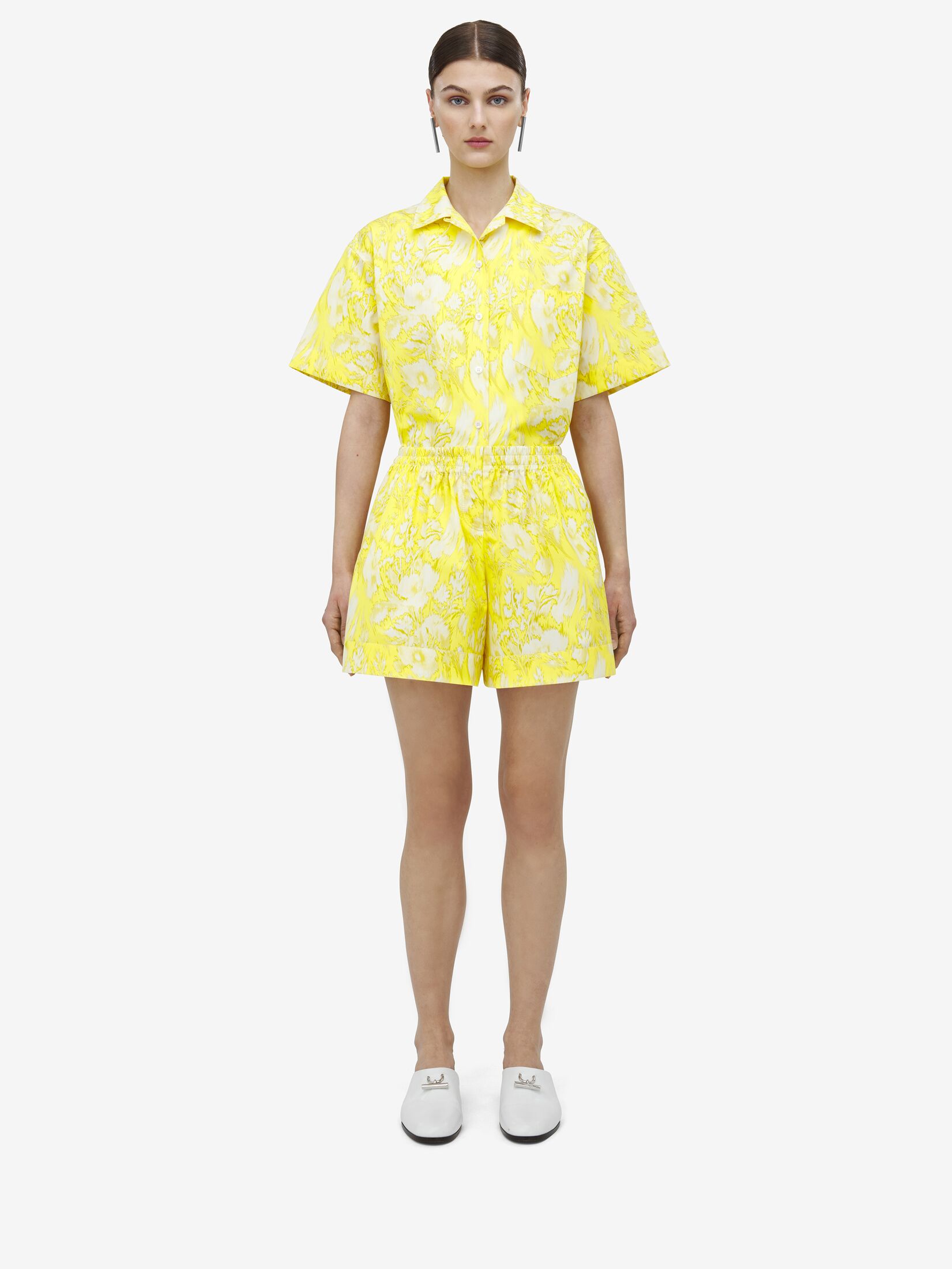 Alexander Mcqueen Warped Floral Shorts In Yellow