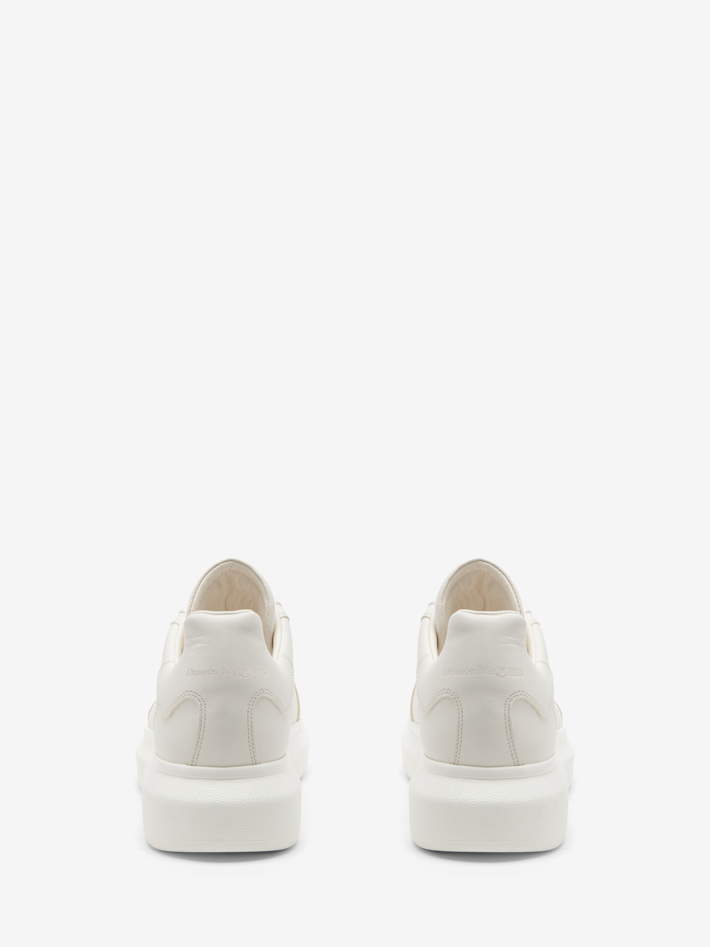 Oversized Retro Sneaker