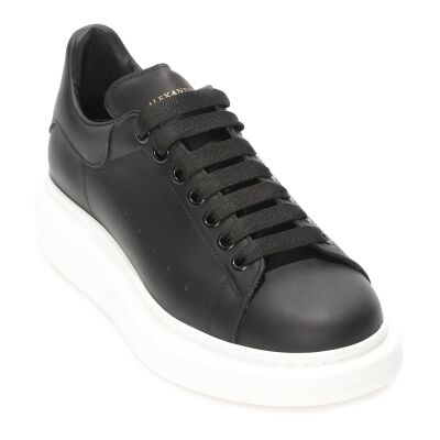 Men's Oversized Sneaker in Black in Calf Leather | Alexander McQueen - image 2