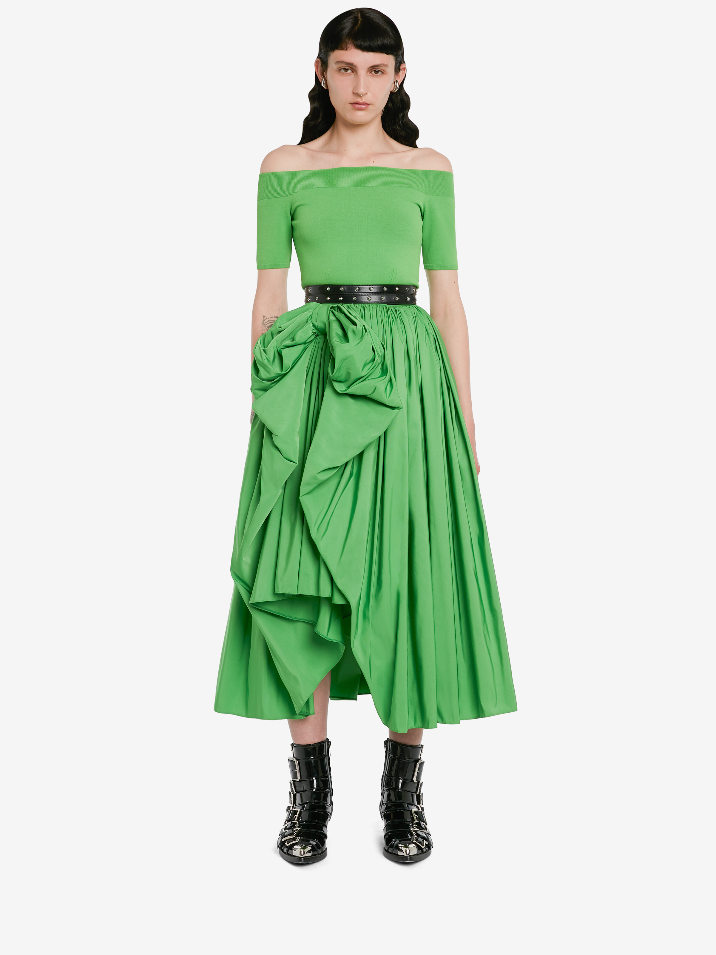 Women's Off-the-shoulder knitted top in ACID GREEN in 83% Viscose, 17% Polyester | Alexander McQueen - image 2