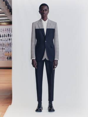 Look 25
