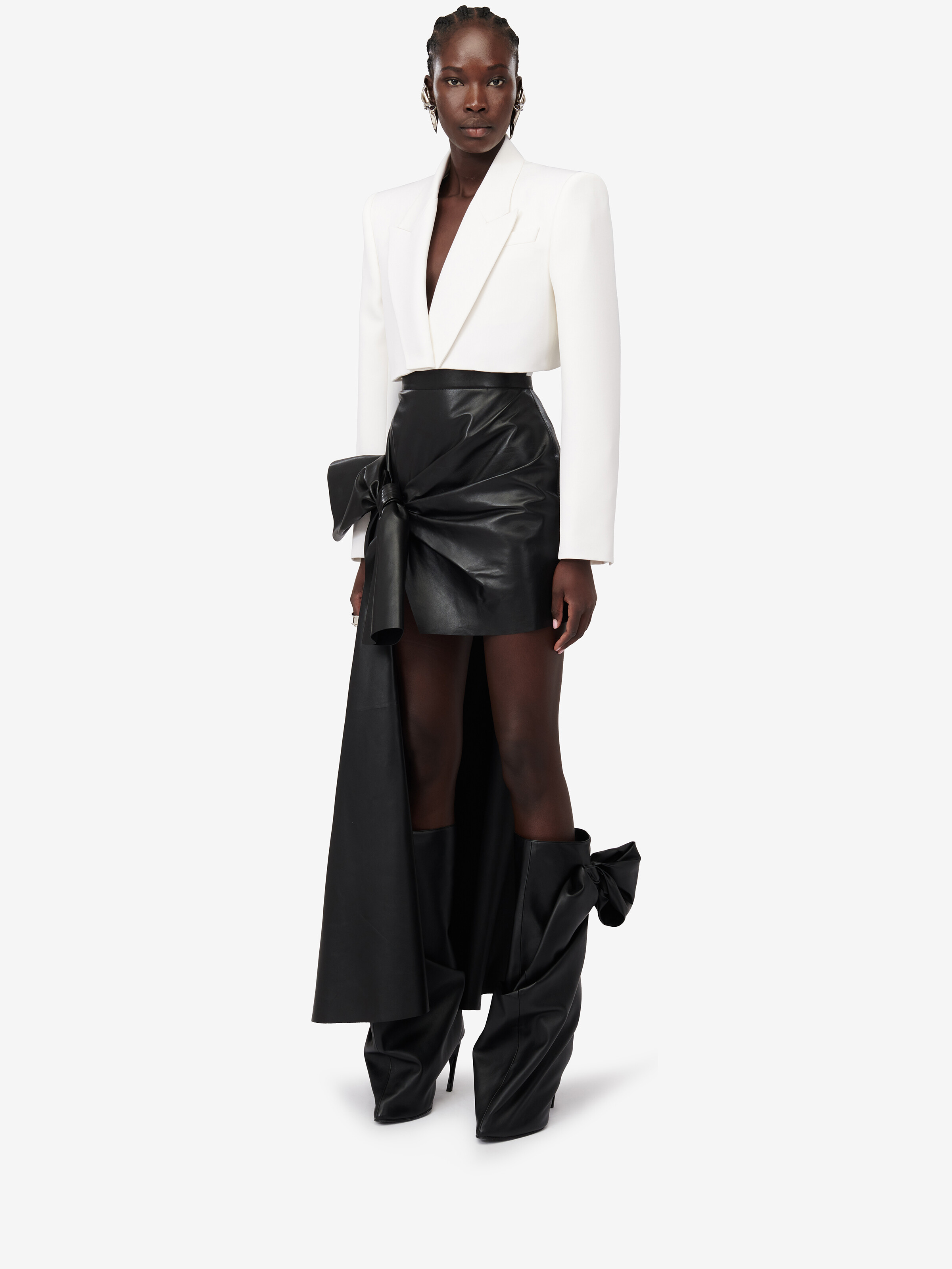 Women's Boxy Cropped Jacket in Soft White in 100% Wool | Alexander McQueen - image 5