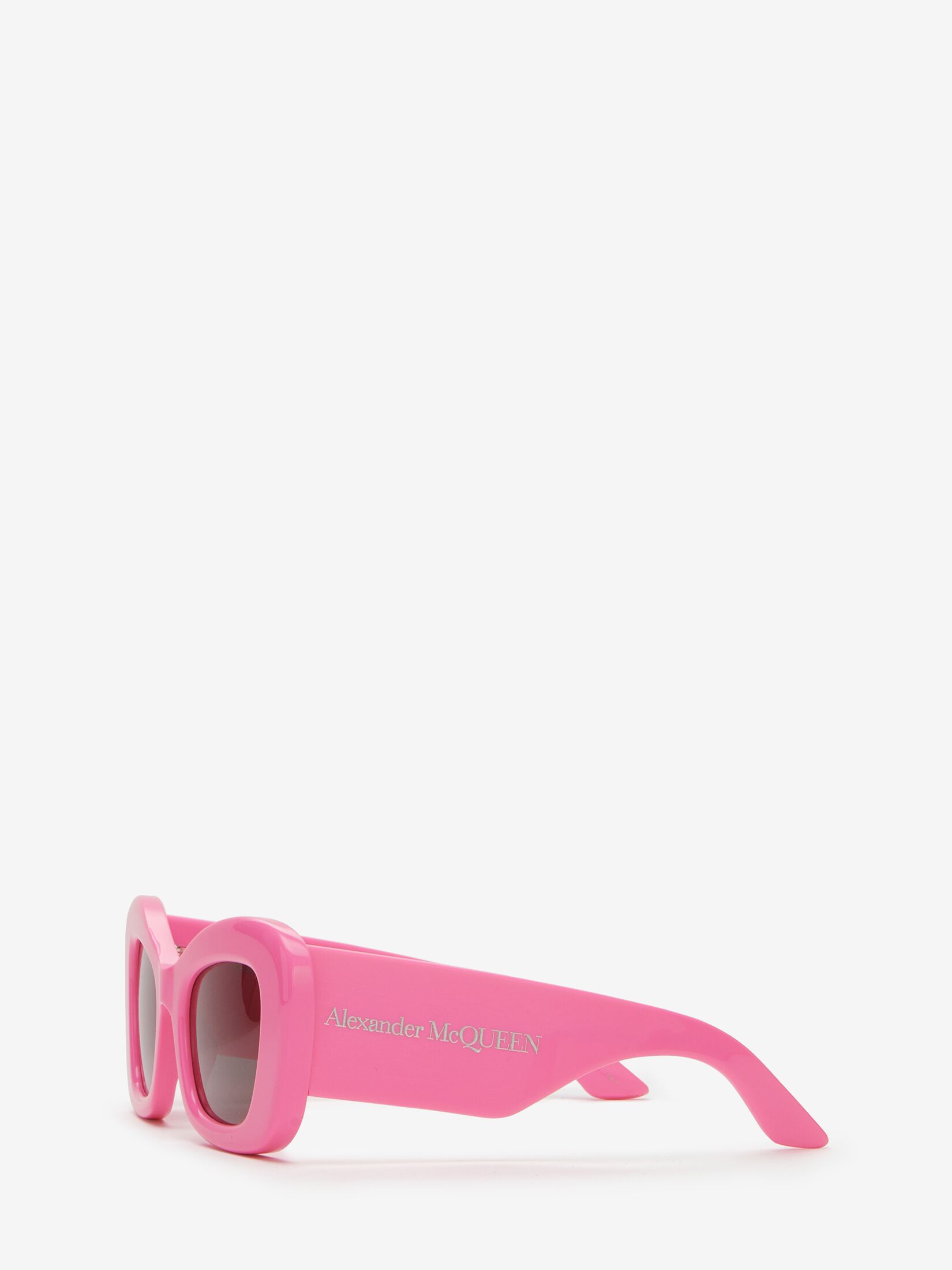 Bold Cat-eye Sunglasses