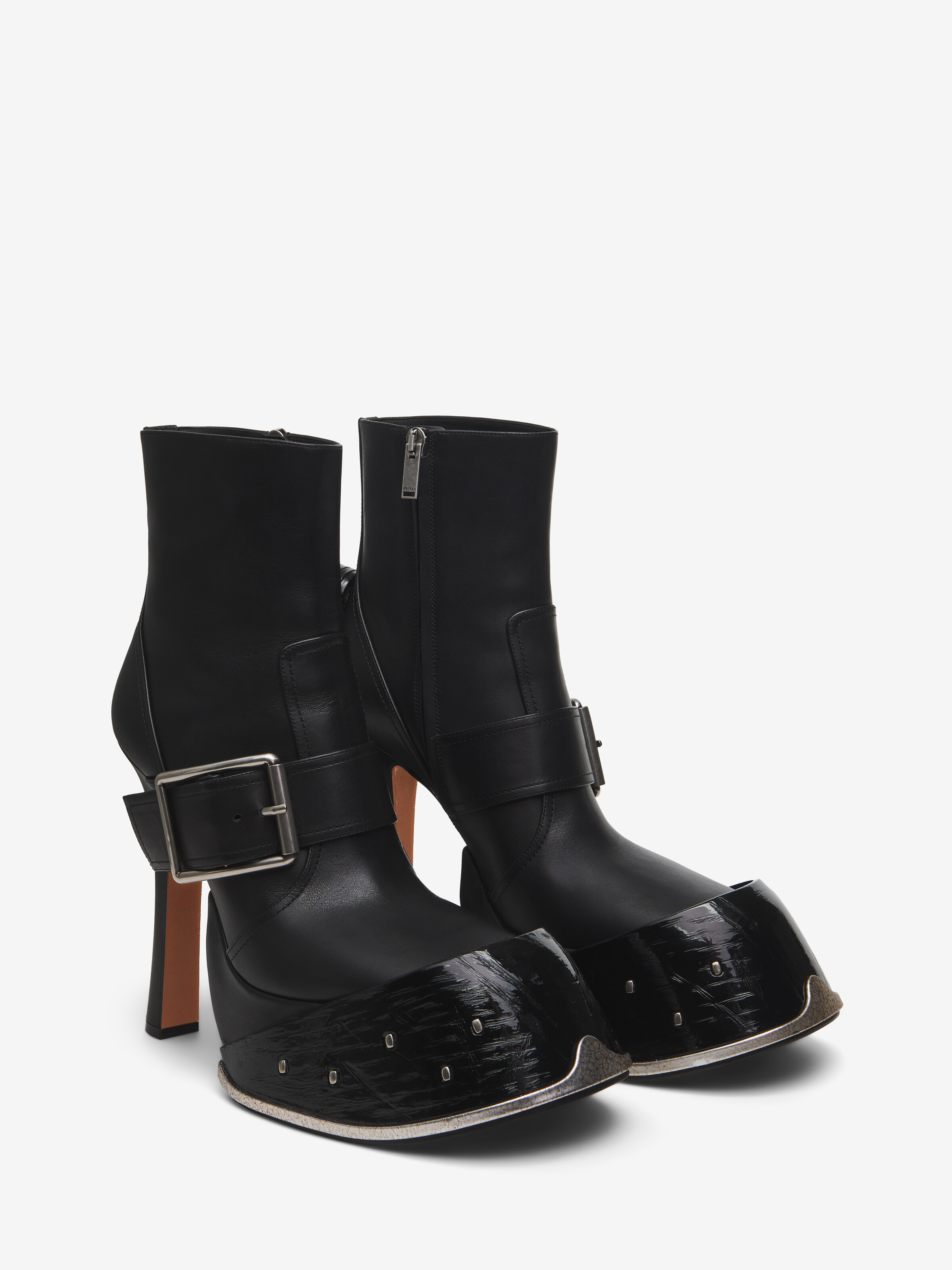 Women's Hoof Boot in Black in Calf Leather | Alexander McQueen - image 3