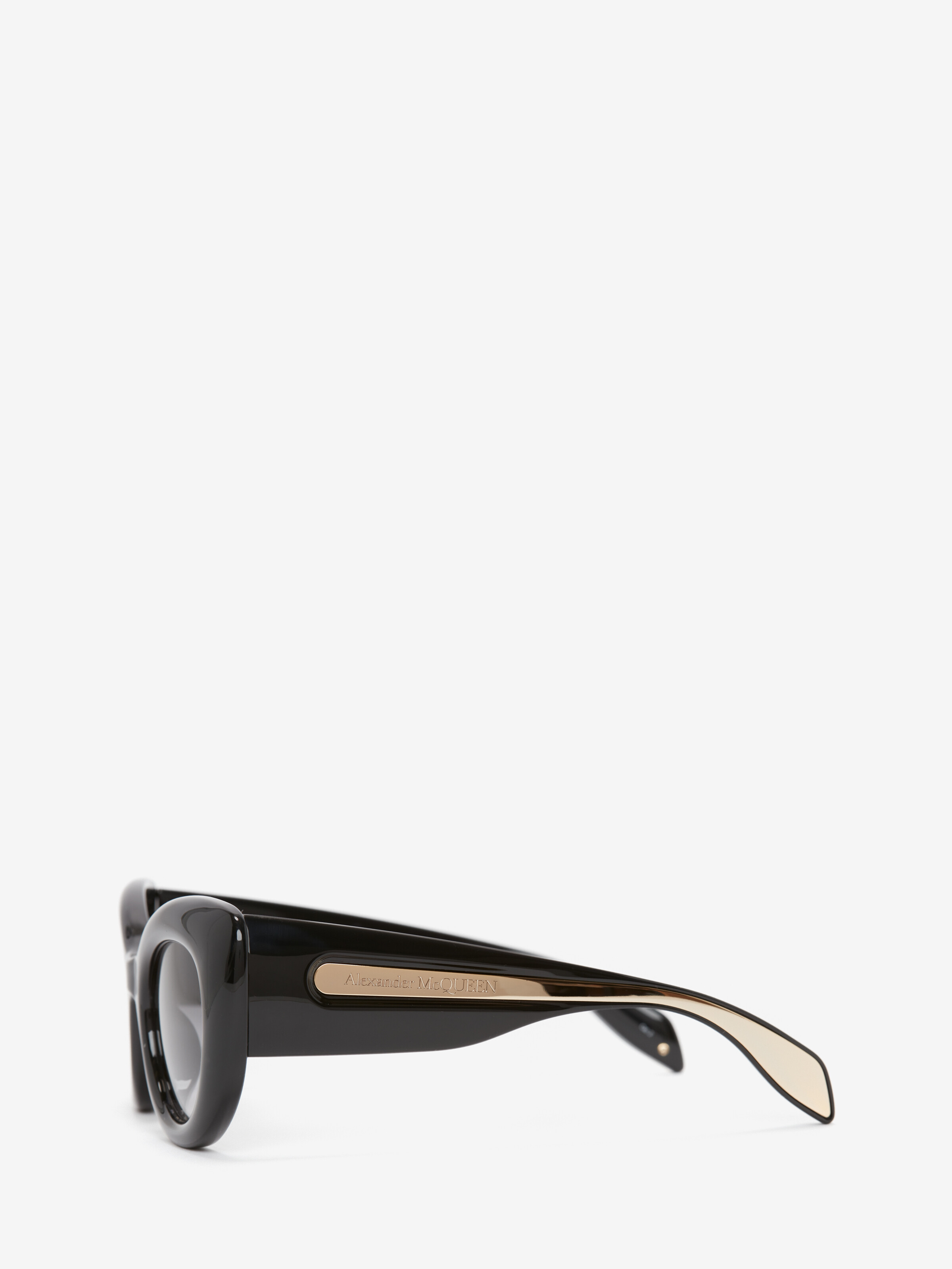 Women's The Curve Cat-Eye Sunglasses in Black in Plastic | Alexander McQueen - image 2