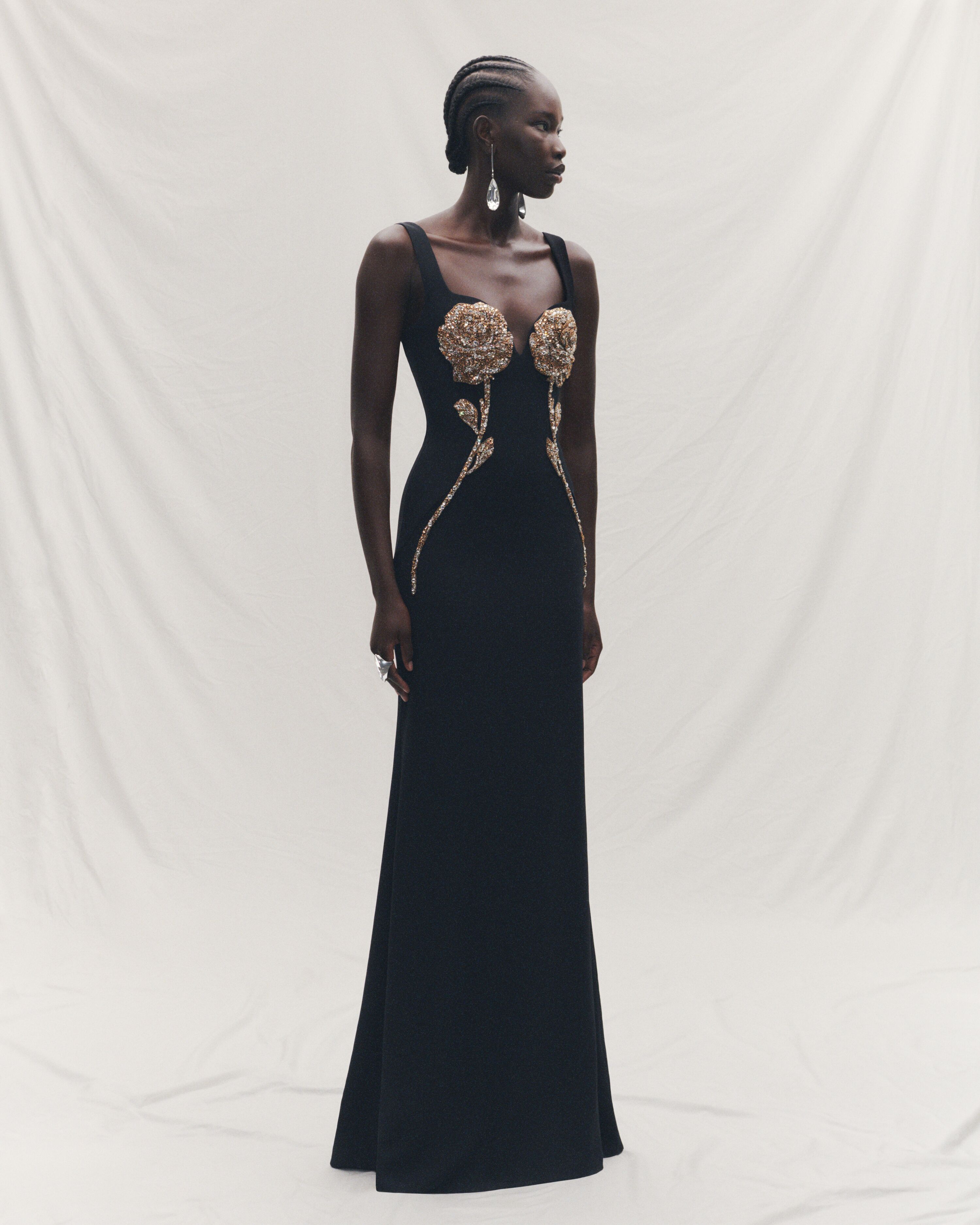 Crystal-embellished Crepe Gown | Alexander Mcqueen Gown |  suturasonline.com.br