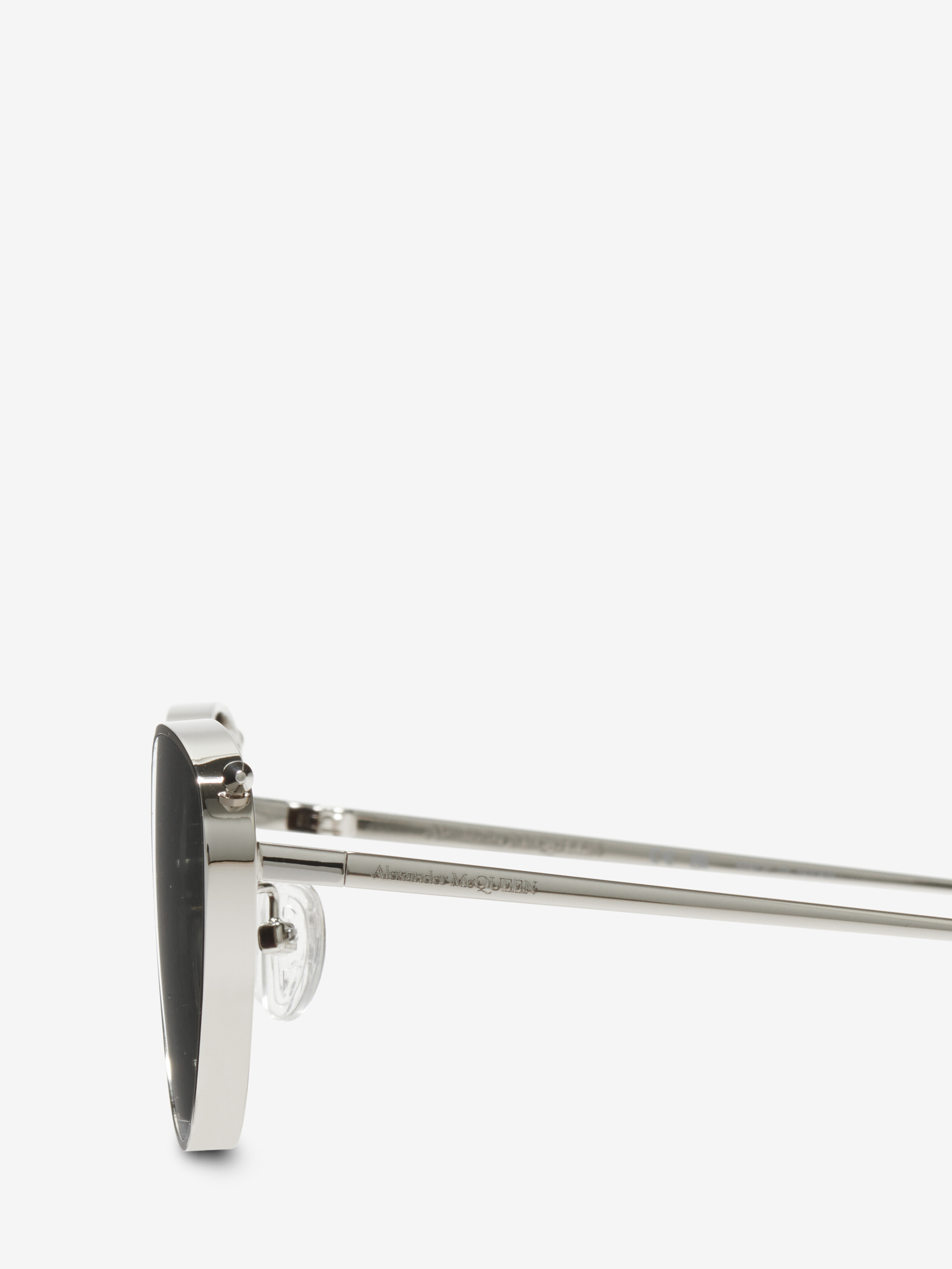 Front Piercing Cat-eye Sunglasses