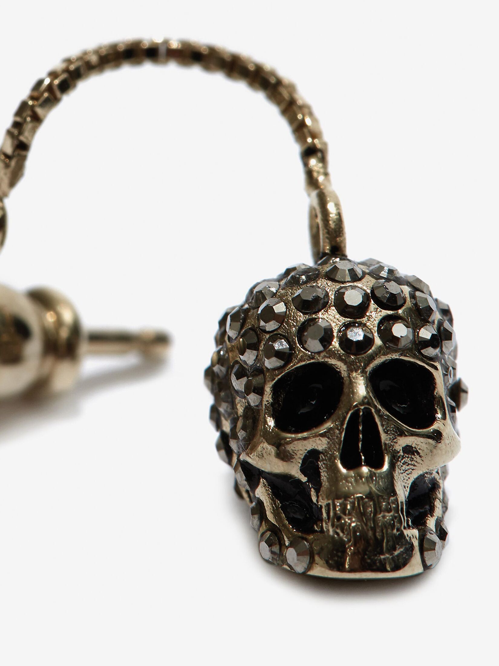 Pave Skull 链式耳环