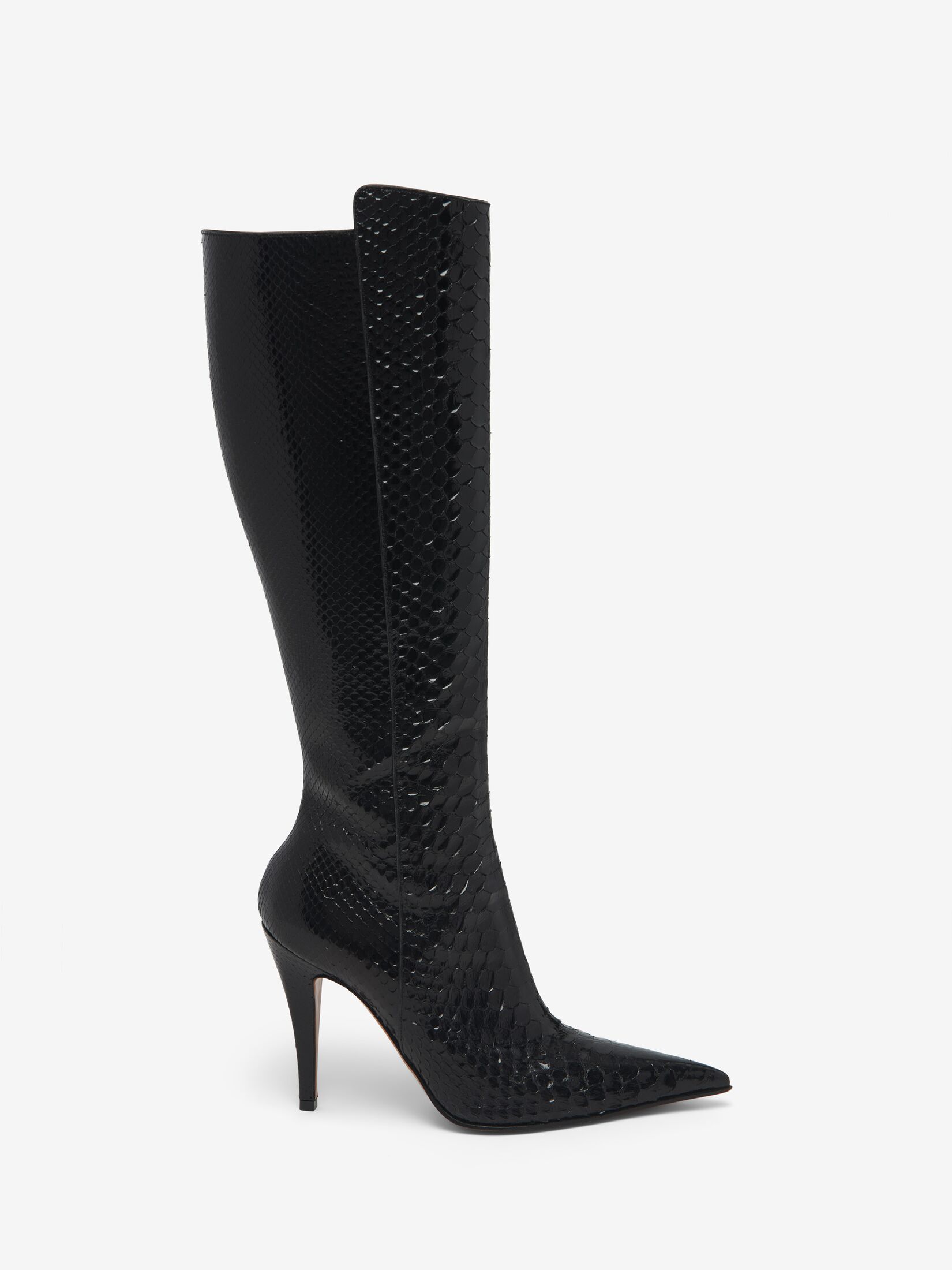 Alexander Mcqueen Women Black Chelsea Boots With Elastic Inserts In Smooth Leather Woman