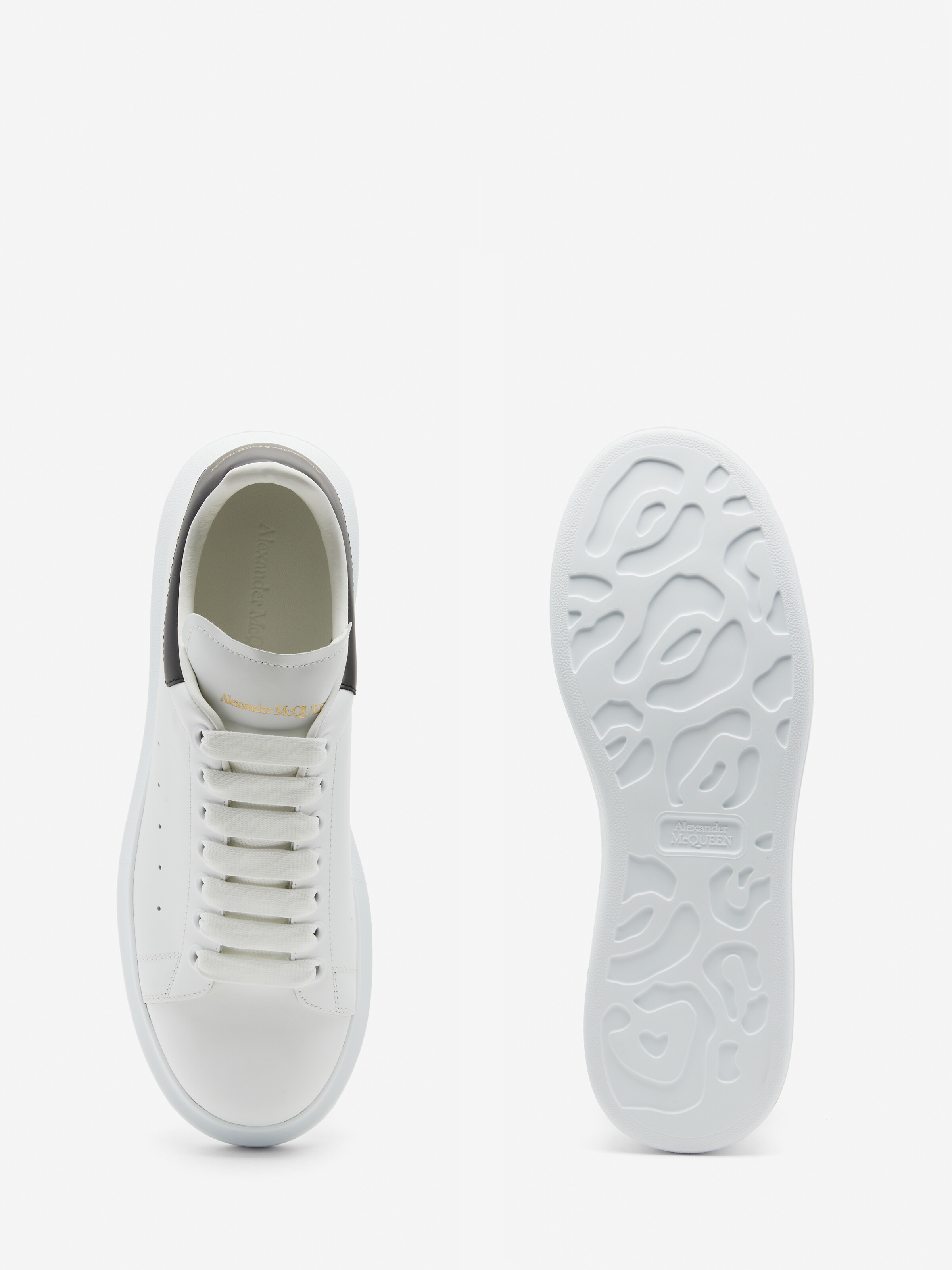 Men's Oversized Sneaker in White/Black in Calf Leather | Alexander McQueen - image 4