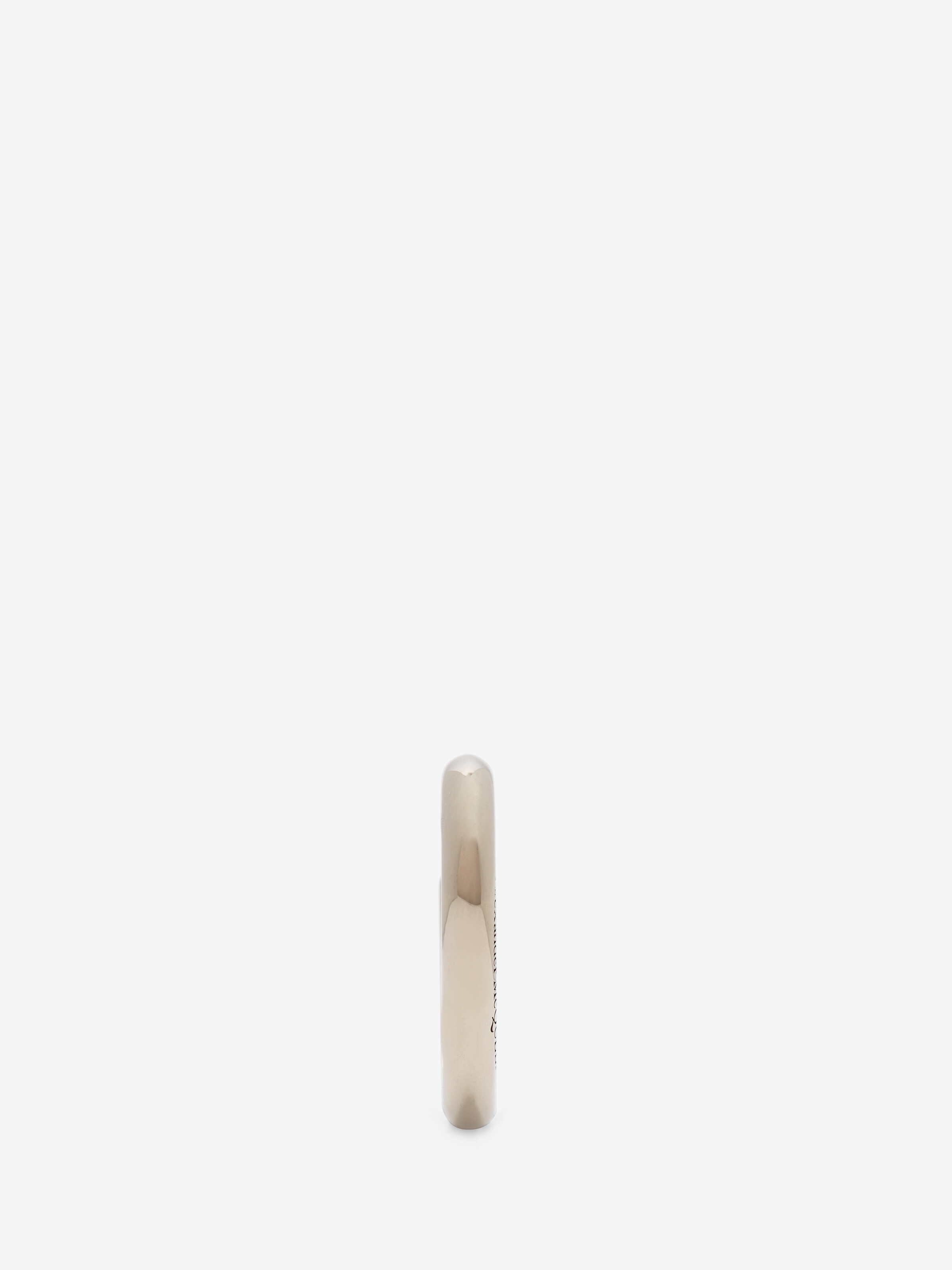 Oval ear cuff