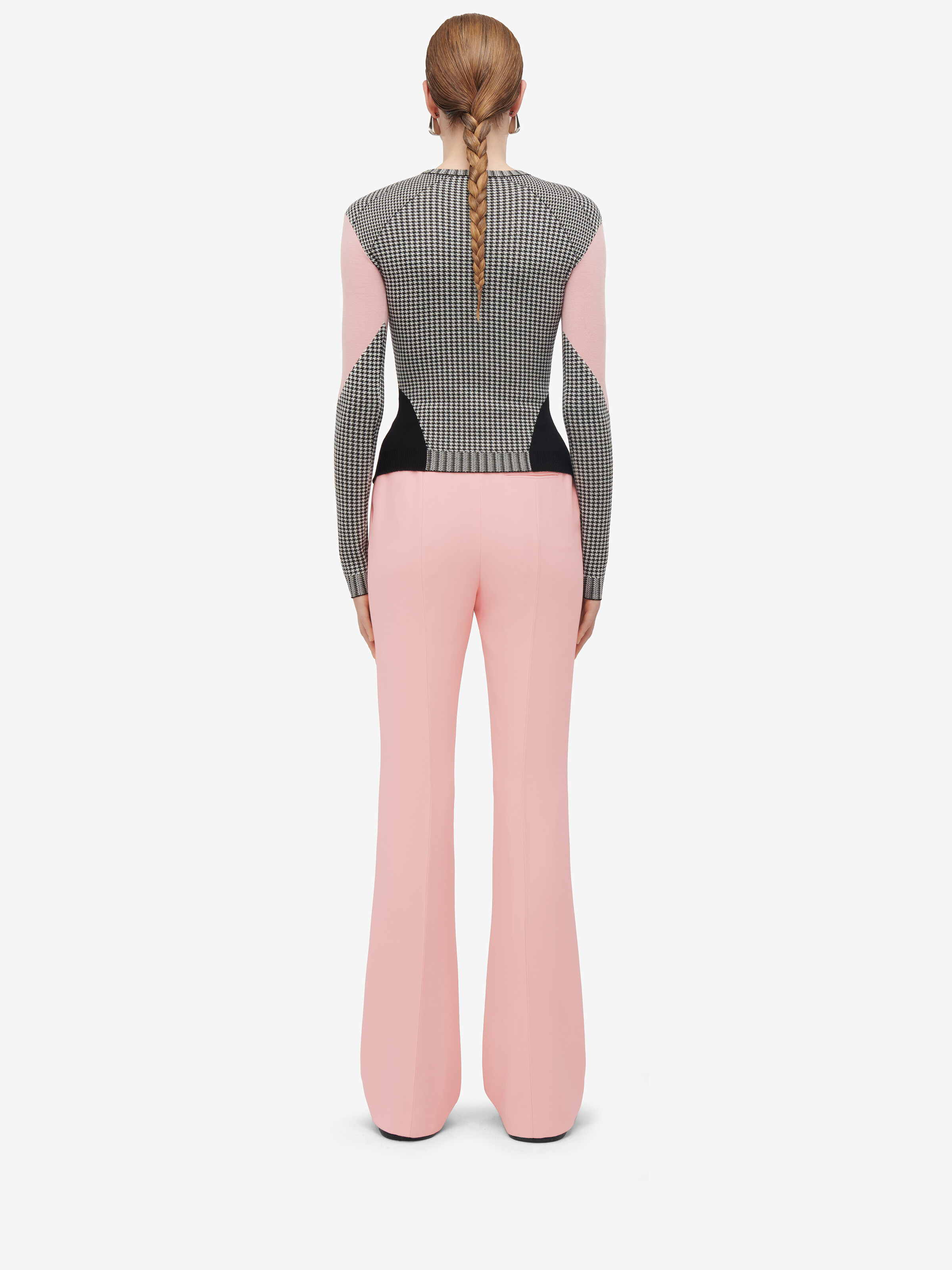 Women's Dogtooth Colour-Block Peplum Jumper in Black/White/Pink in 100% Wool | Alexander McQueen - image 5