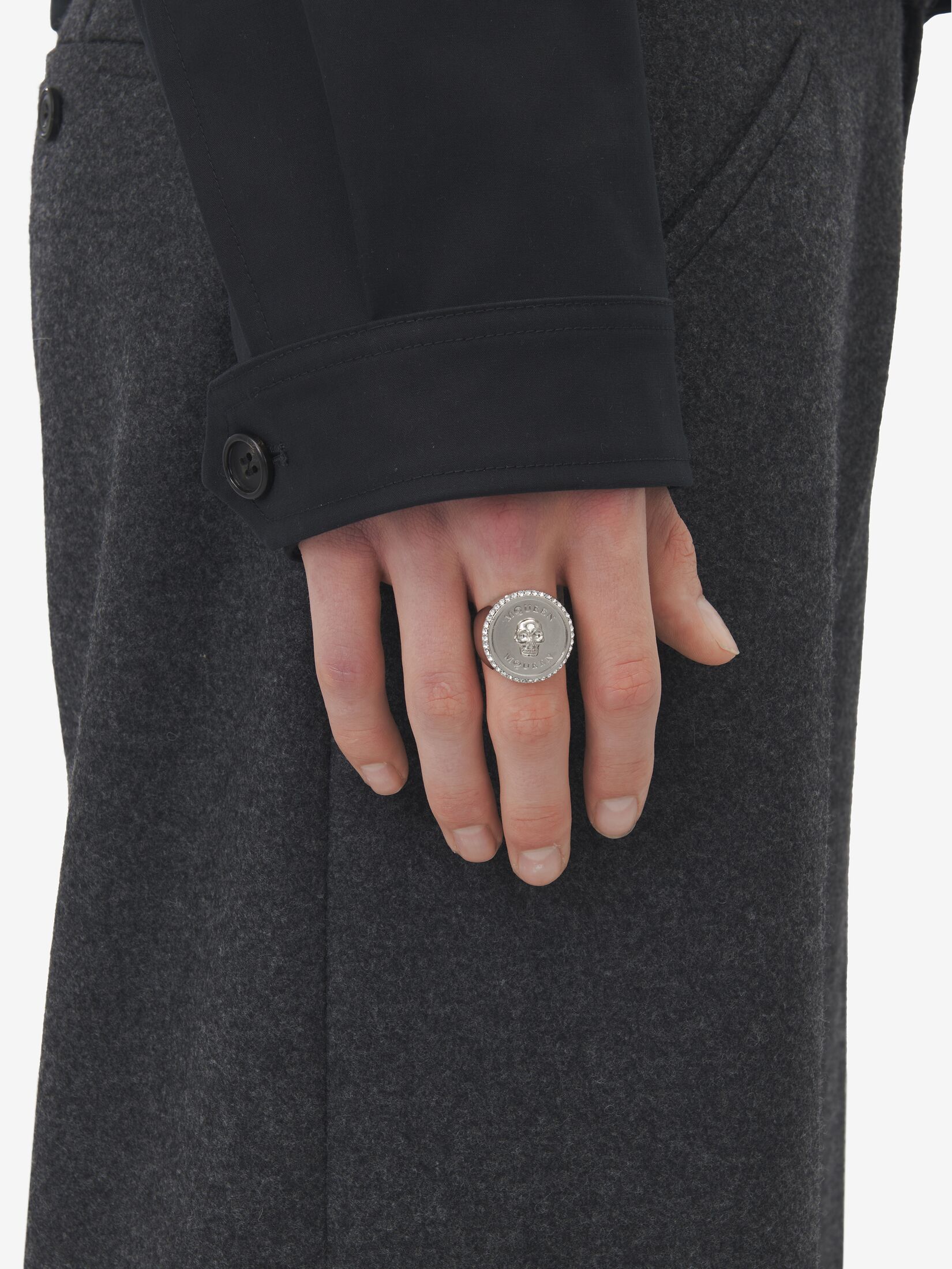 Men's Designer Rings | Men's Signet Rings | Alexander McQueen US