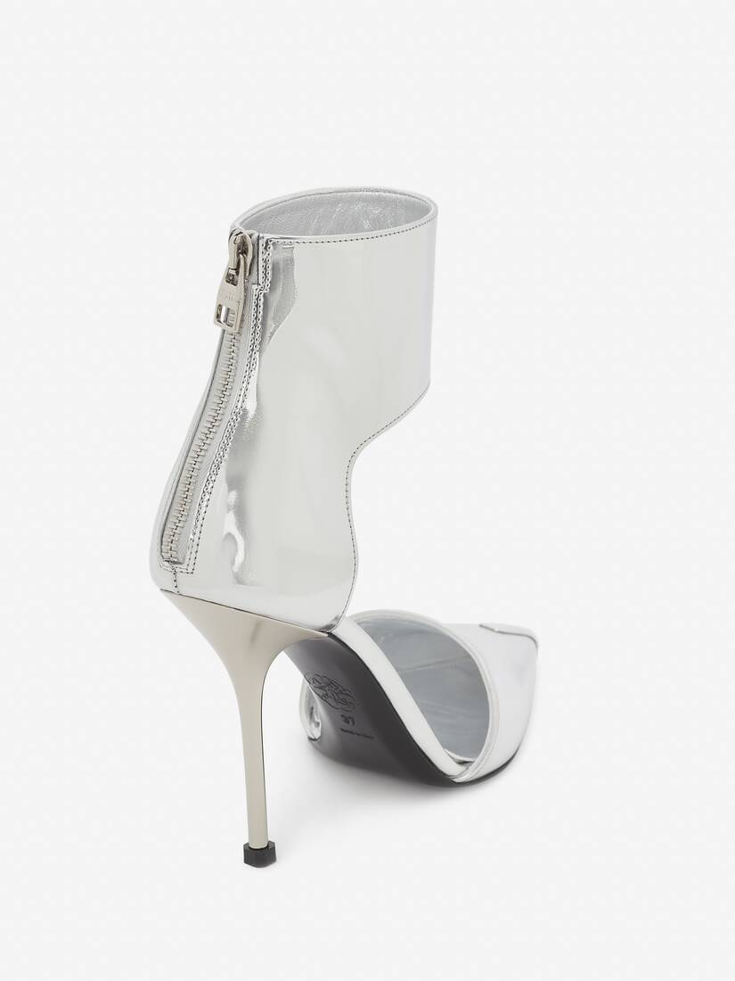 Punk-Pumps Mit Geschirr