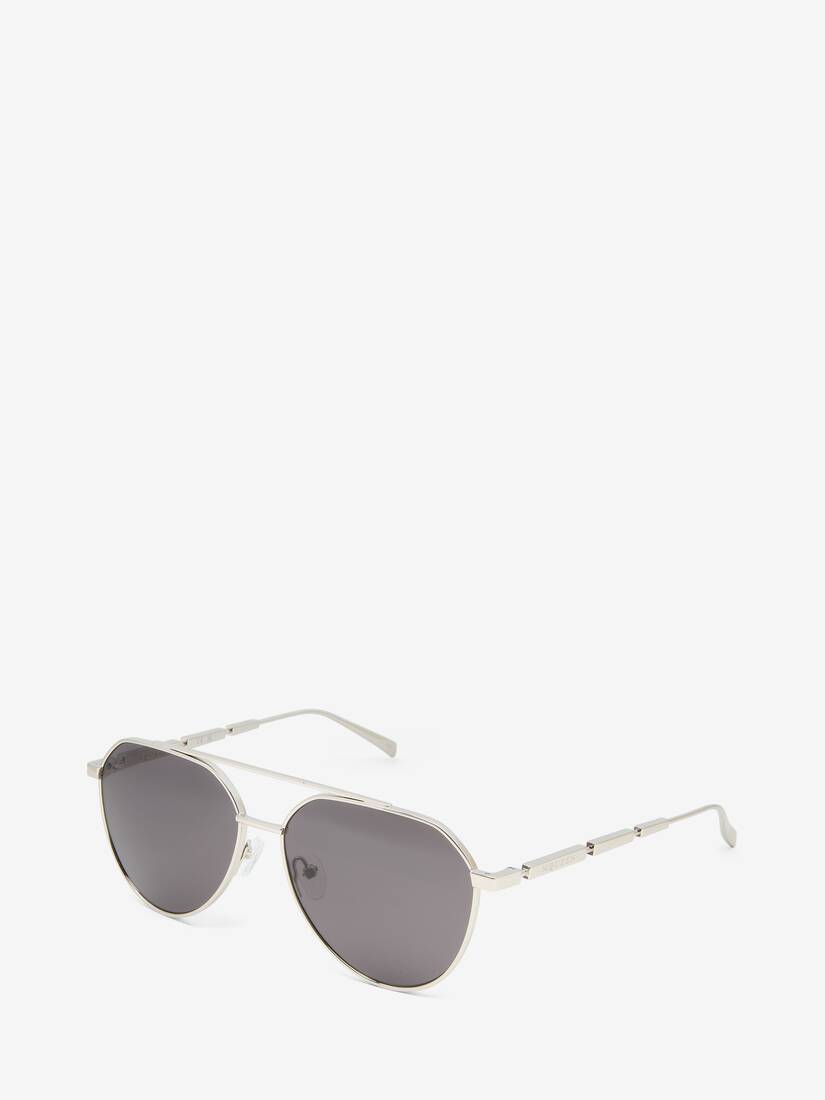 Lunettes de soleil avec plaque en métal