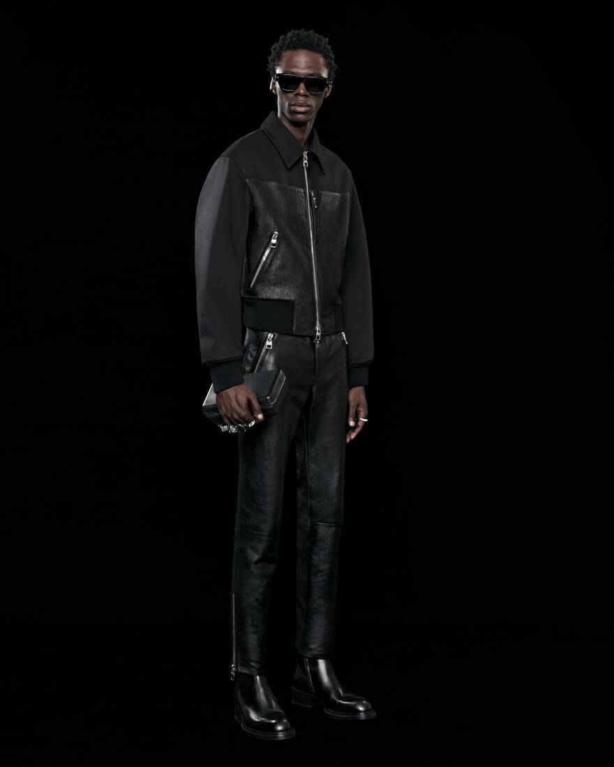 Page: Collection > PRE-AW23 MW > Looks > Grid > Look 27