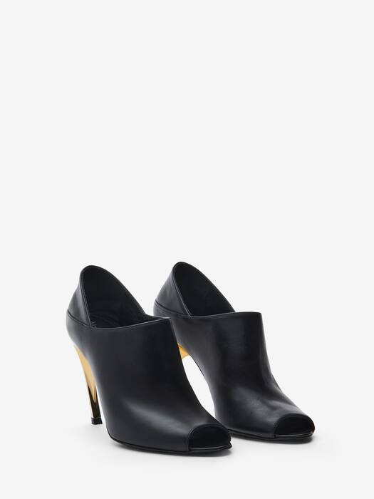 Alexander McQueen Leather Pumps