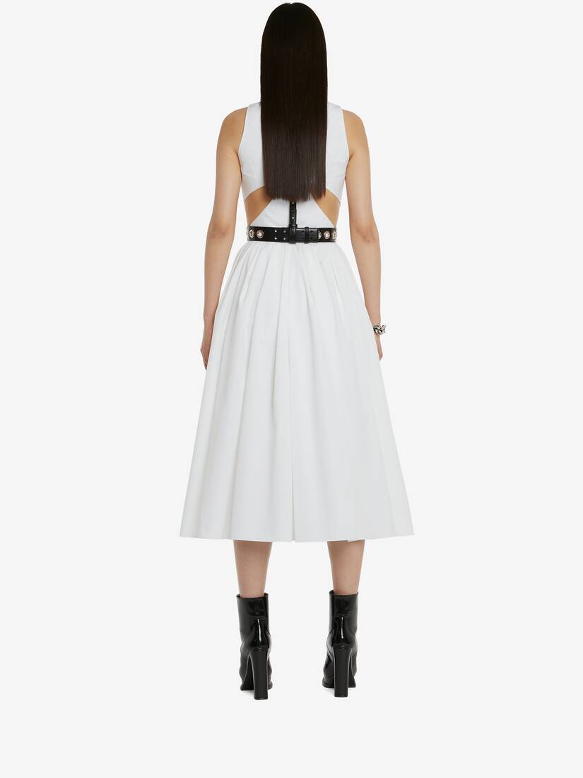 Abito Smanicato Con Cut-Out