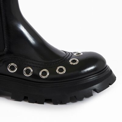 Chelsea Boot