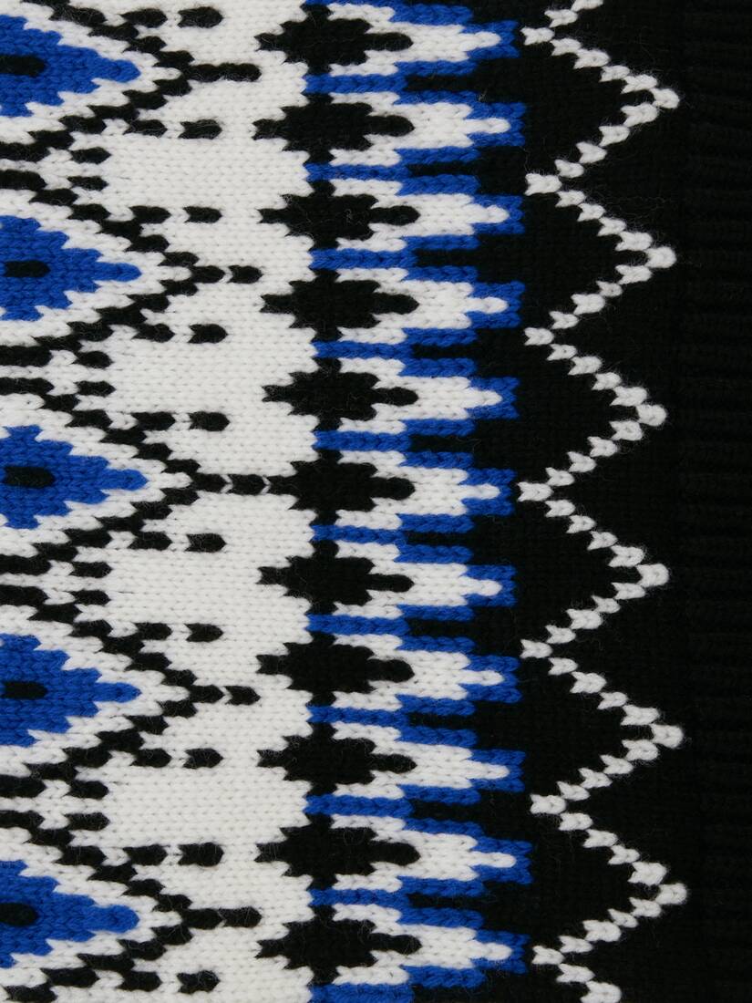 フェアアイル アシンメトリック パッチスカーフ ロイヤル ブラック Alexander Mcqueen Jp フェアアイル アシンメトリック パッチスカーフ ロイヤル ブラック Alexander Mcqueen Jp